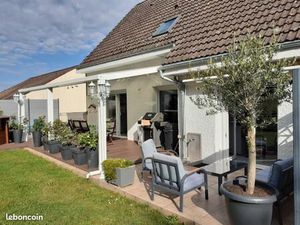 Pavillon familiale spacieuse et lumineuse