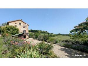 Maison de village 5 pièces 232 m²