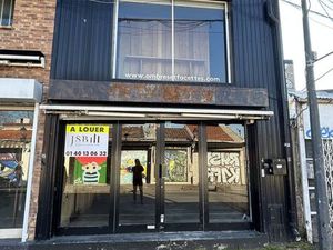 Local 98 m² Saint-Ouen-sur-Seine