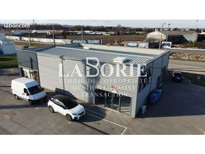 Local commercial 100 m² Vedène