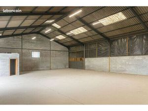 Entrepôt 350 m² MERIGNAC