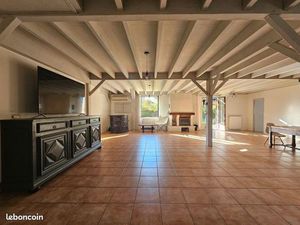 Maison 5 pièces 202 m²