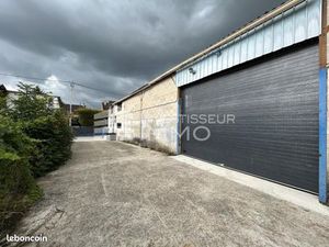 Local d'activité 404 m²