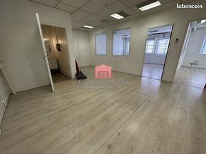 Bureaux 155 m² Neuilly sur marne