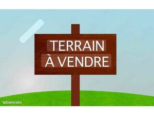 Terrain 600 m² centre Lagord/La Plouzière bel environnement