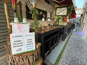 Vente murs commerciaux et fond de commerce grau du roi centre ville