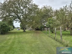 Grange 1 pièce 150 m²