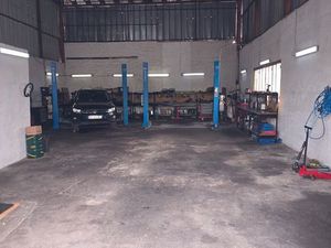 Garage mécanique automobile