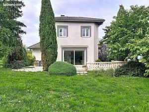 Maison 5 pièces 187 m²