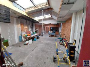 Entrepôt 165 m² CALAIS