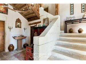 Maison 12 pièces 300 m²