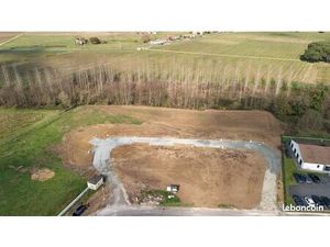 Terrain 586 m² Vayres