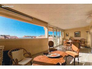 3 pieces - bord de mer - traversant - vue degagee