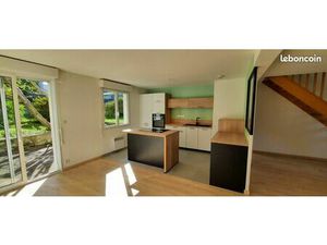 Maison 5 pièces 100m² à Theix