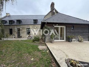 Maison 10 pièces 241 m²