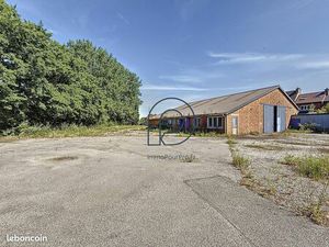 Local 378 m² Dunkerque