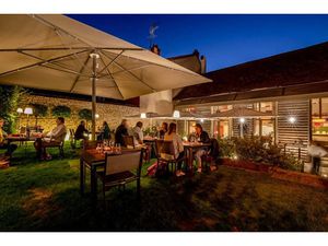 Vente locaux professionnels 160 m² à Beaune (21200)  370 000 €