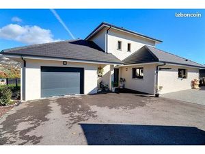 Maison 4 pièces 148 m²