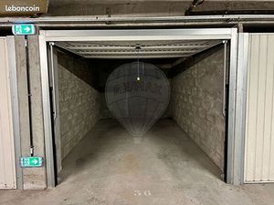 Garage/box 10 m² Villefranche Sur Saone