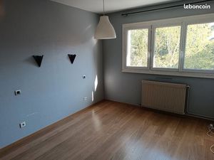 Appartement T2 avec garage et balcon