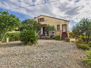 Maison 11 pièce(s) 215 m2