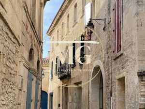 Maison - 6 pièces - 185 m²