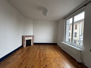 Location Maison 3 pièces 82m² VICHY 03200