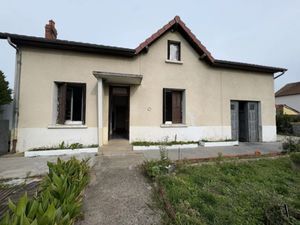 Vente maison 4 pièces 80 m² à Saint-Yorre (03270)  147 000 €