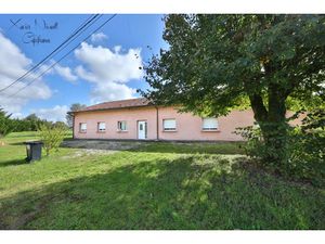 Maison à vendre SAINT TRIVIER DE COURTES 8 pièce(s) 281m2 280 000€