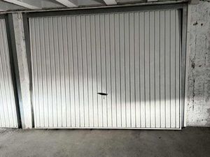 Garage - Centre de Golfe Juan