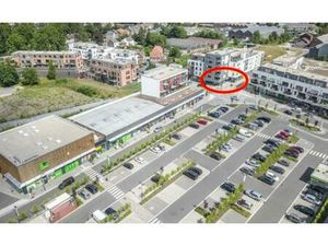 Commerciële eigendom te huur in Court-Saint-Etienne