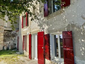 Charmante maison en pierre avec vue sur les Pyrénées