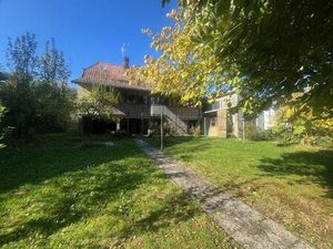 Mme. Brigitte Lindecker