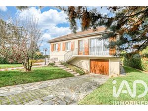 Vente maison 5 pièces 140 m² à Saint-Thibault-des-Vignes (77400)  546 000 €