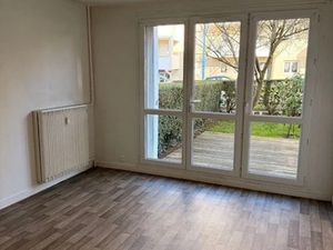 Vente appartement 2 pièces 48 m² à Sotteville-les-rouen (76300)  96 000 €