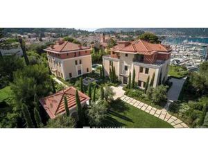 Villa avec piscine et terrasse Saint-Jean-Cap-Ferrat (06)
