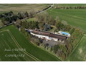 Dpt Haute Garonne (31)  à vendre proche de CARAMAN propriete P22 de 375 m² - Terrain de 9 