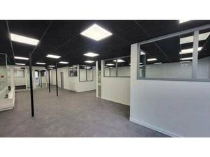Local d'activités à louer