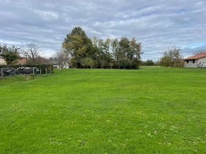 Vente terrain à batir 1888 m² à Viriat (01440)  190 000 €