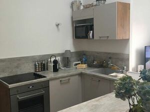 Atypique T3 dans corps de ferme avec piscine