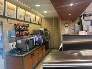 Vente locaux professionnels 105 m² à Meaux (77100)  180 000 €