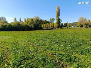 Terrain 1 980 m² Montignac Lascaux