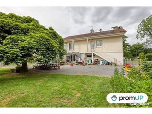 Maison 6 pièces 210 m²