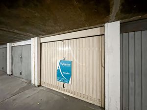 Parking / box Melun