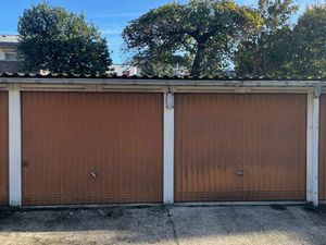 La Garenne Colombes = Centre Ville = BOX