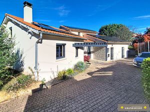 VENTE MAISON 7 PIECES FLEURIEUX SUR L'ARBRESLE