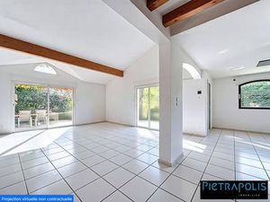 Maison de luxe de 143 m2 en vente Cailloux-sur-Fontaines  Auvergne-Rhône-Alpes