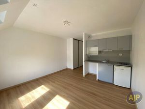 à louer Appartement 21 85 m² – 375 € |Blain