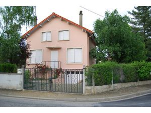 Location Maison 5 pièces 110m² MOULINS 03000