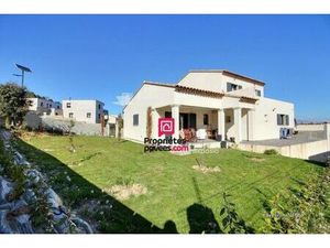 Maison de 5 pièces de luxe en vente à Piolenc  France